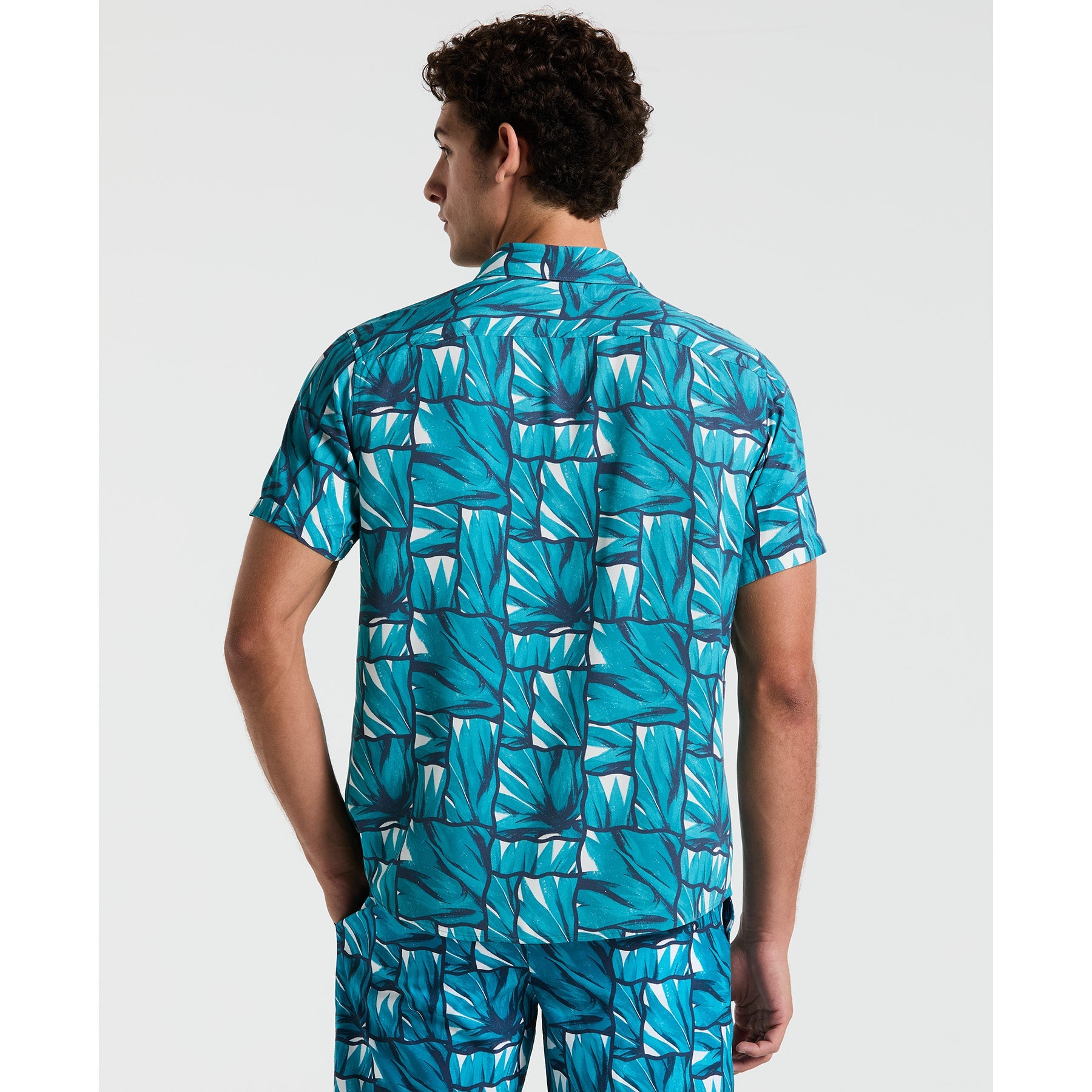 Original Penguin Agave Tile Print Short Sleeve Shirt In Exotic Plume(Agave Tile Print Short Sleeve Shirt Blue Opwm2518gp 495)