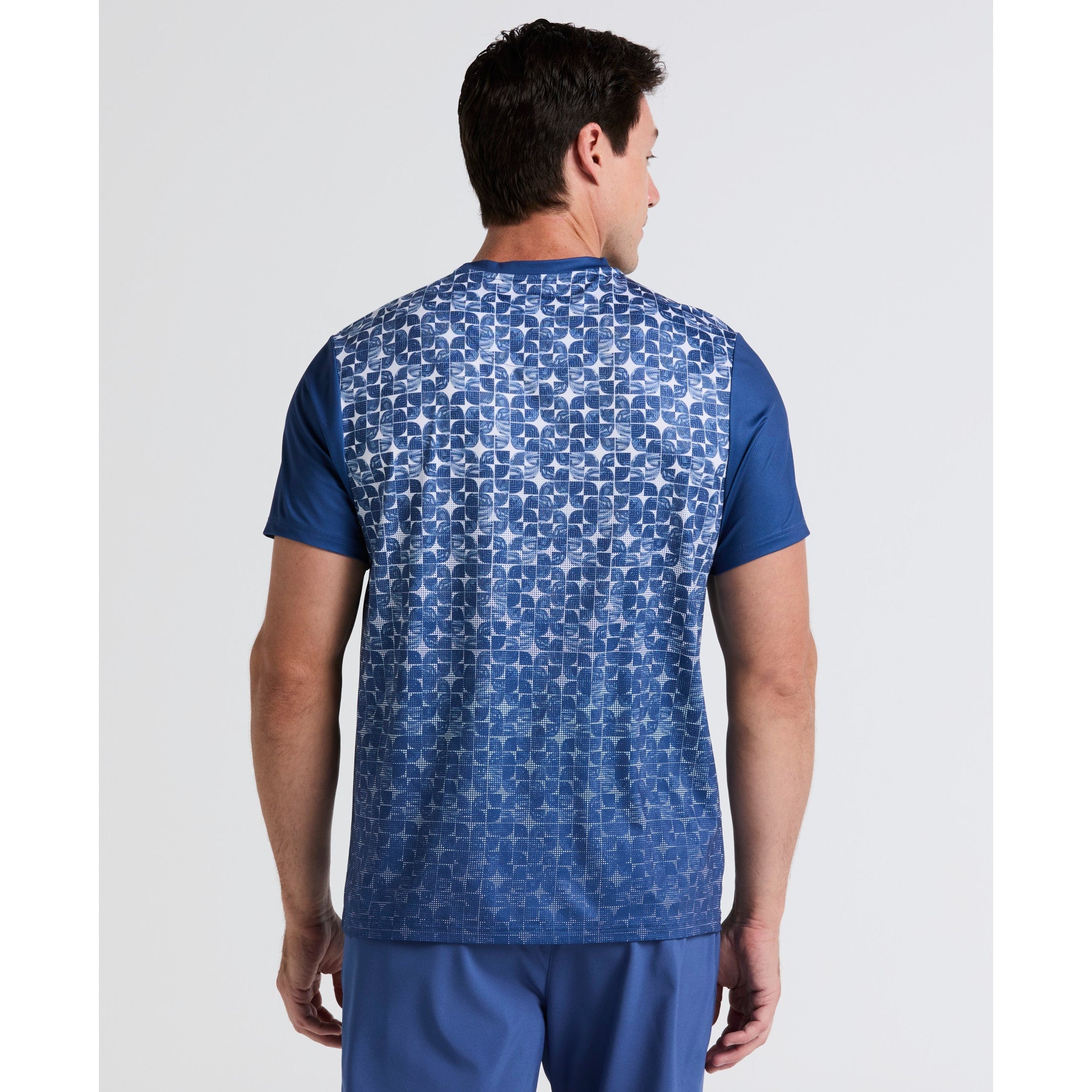Original Penguin Blocked Graphic Performance Tennis T-Shirt In True Navy(Blocked Graphic Performance Tennis T Shirt Blue O1kff010gg 416)